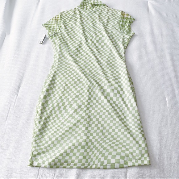 NWT Green & White Checkerboard Print Button Down Mesh Dress - Picture 11 of 12